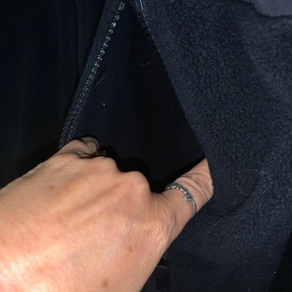 Boys north face - Picture 4 of 6